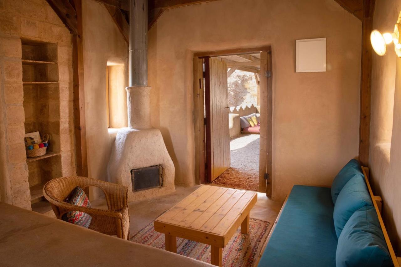 Desert Days Mud Cabin'S Resort Tzukim Kültér fotó