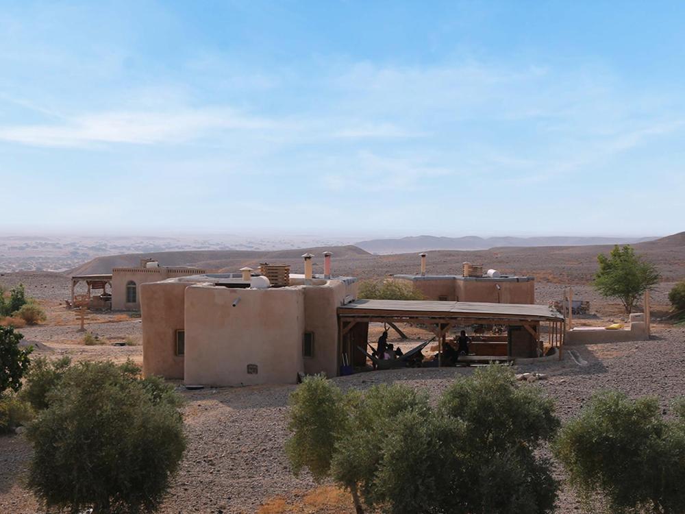 Desert Days Mud Cabin'S Resort Tzukim Kültér fotó