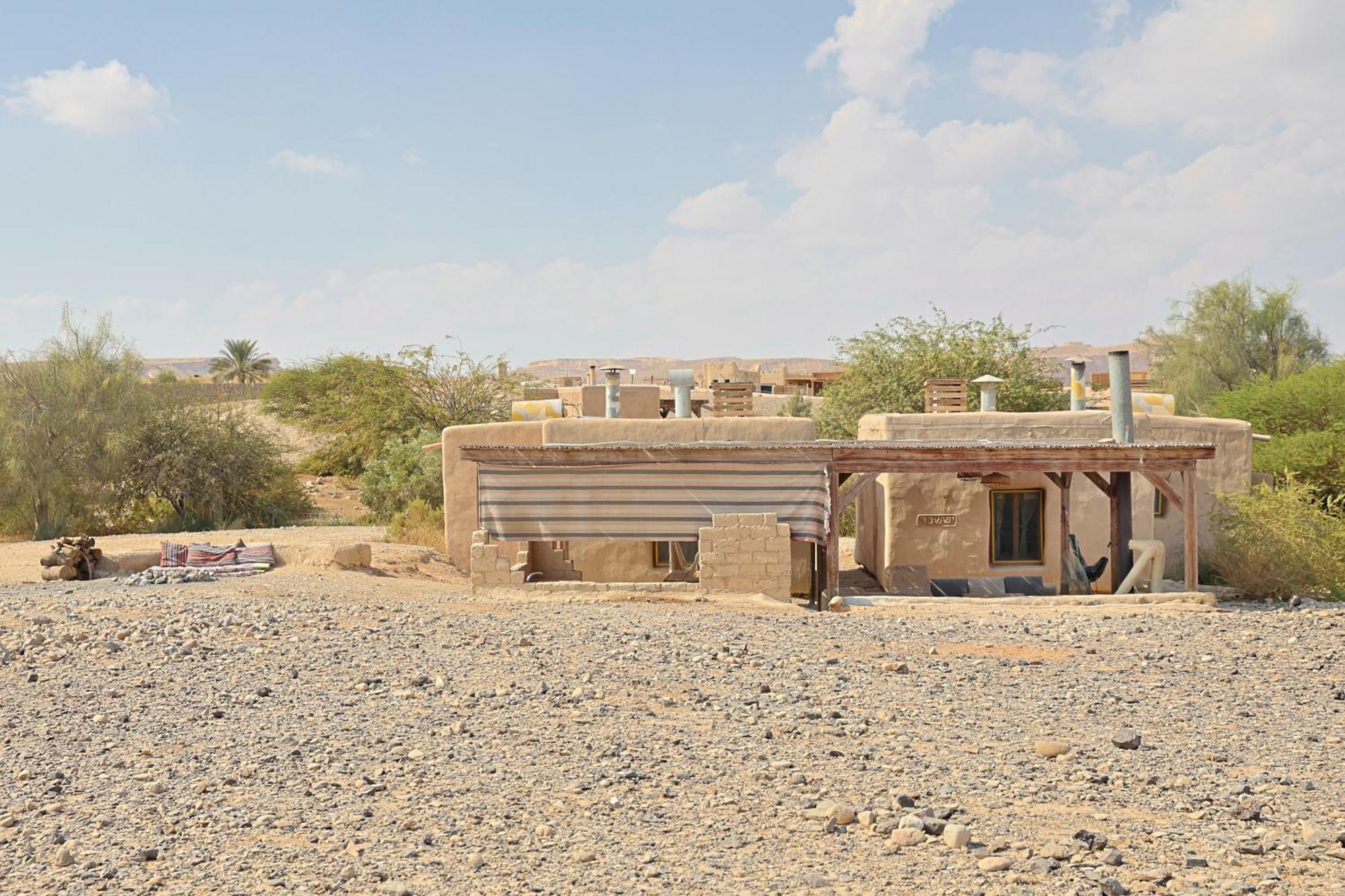 Desert Days Mud Cabin'S Resort Tzukim Kültér fotó