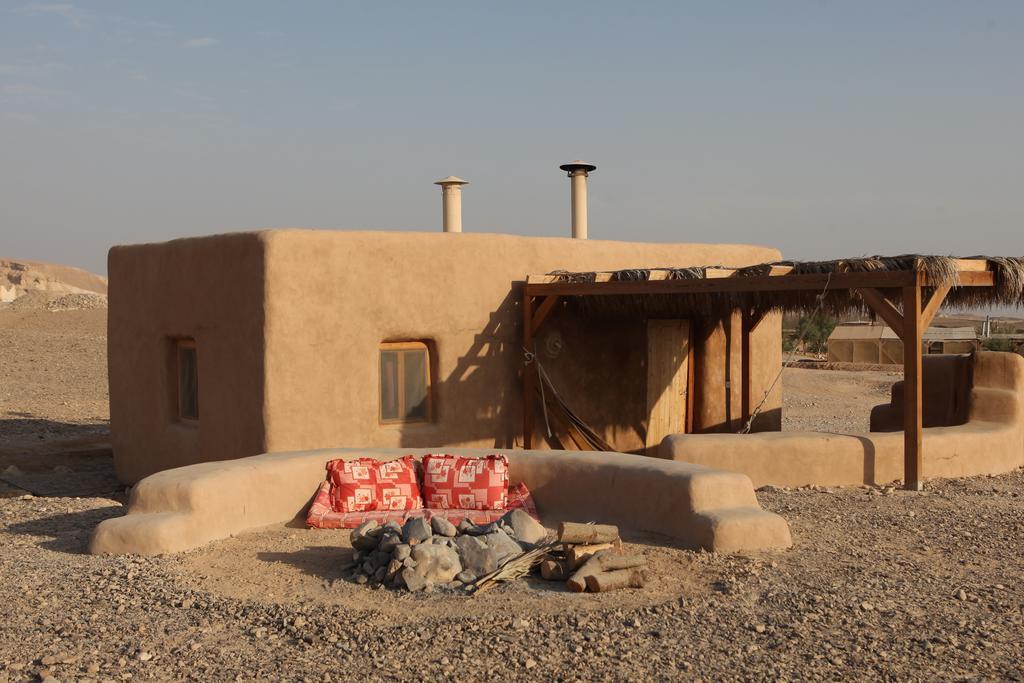 Desert Days Mud Cabin'S Resort Tzukim Kültér fotó